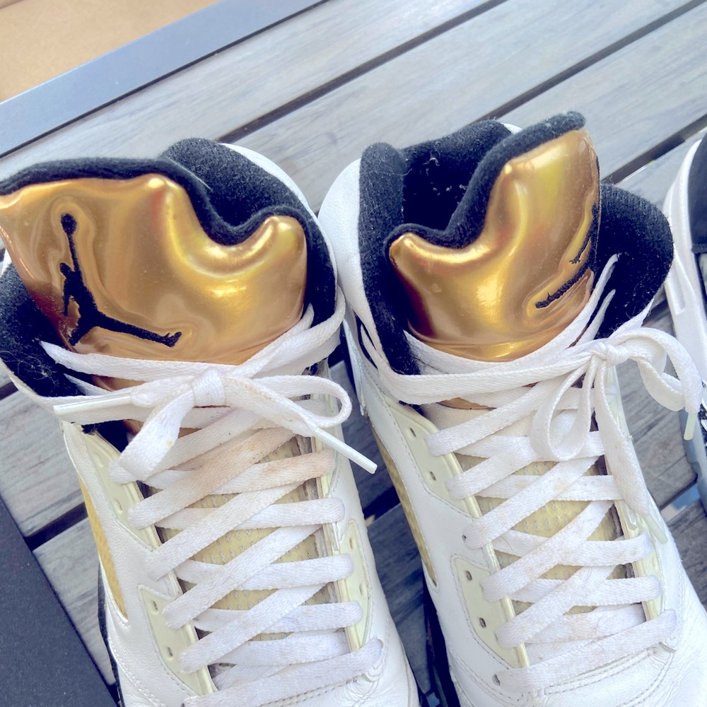 Jordan 5 Gold
